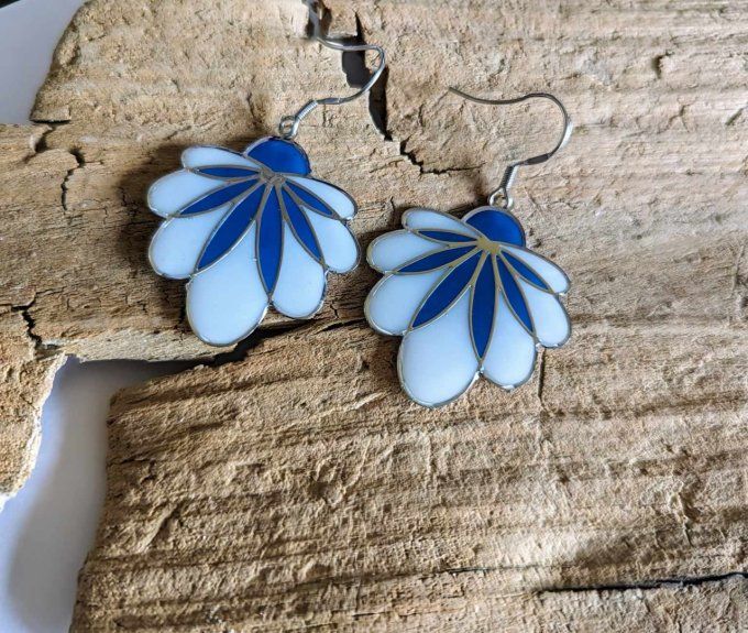 BOUCLES OREILLES FIMO TRANSPARENCE FLEUR