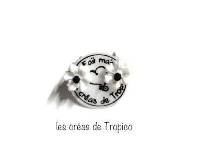 BOUCLES D'OREILLES  FLEUR