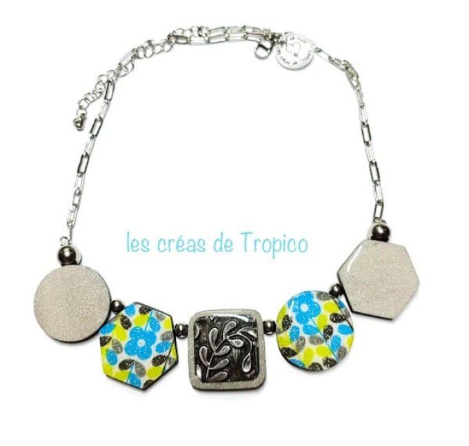 COLLIER FIMO FLEUR METAL