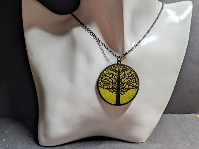 COLLIER PENDENTIF FIMO ESTAMPE ARBRE DE VIE VERT