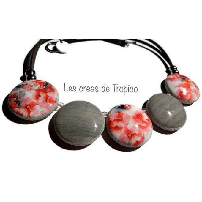 COLLIER FIMO BOIS FLEUR GRIS ROSE