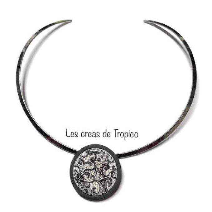 COLLIER  NOIR BLANC DENTELLE