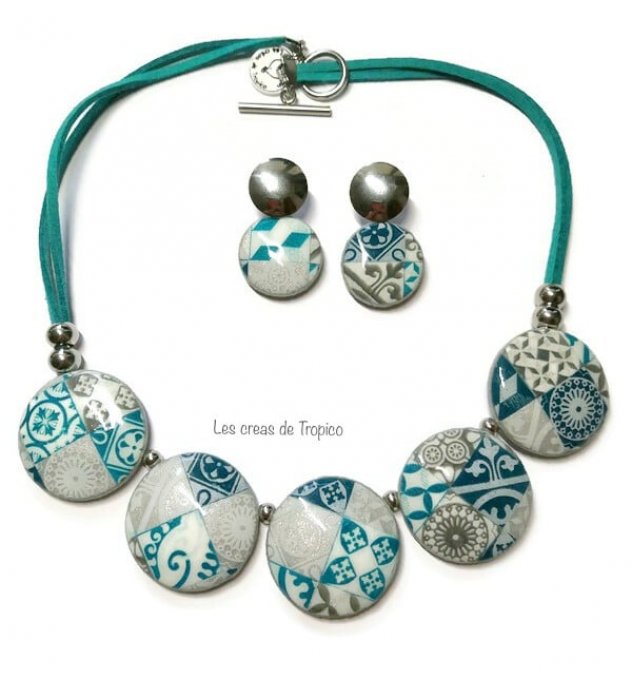 COLLIER FIMO CARREAU CARRELAGE BLEU TURQUOISE